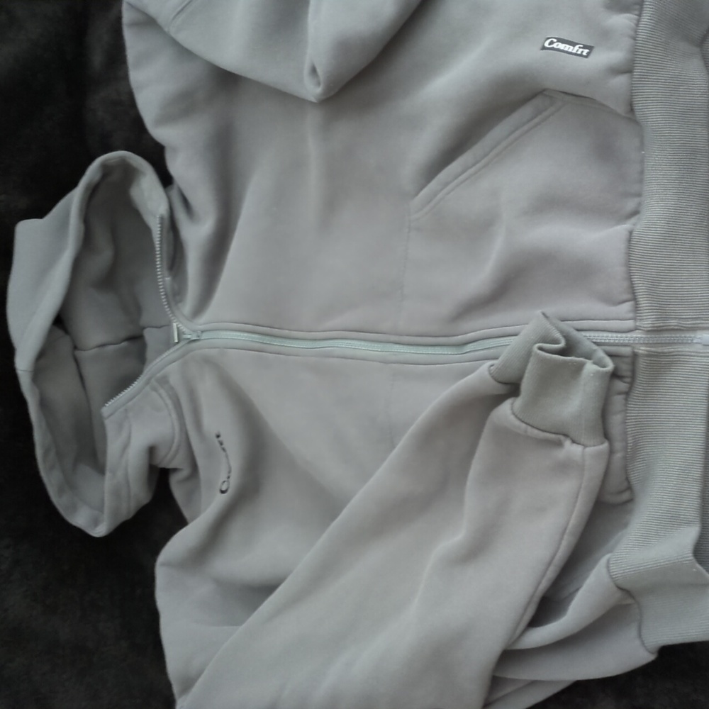 Comfrt Zip Hoodie
